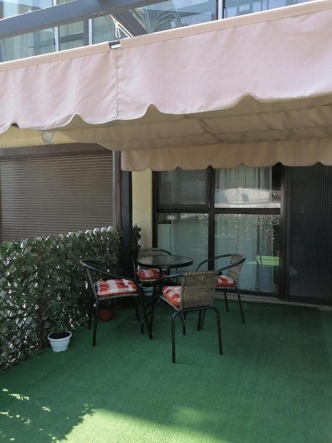 Studio 萨图恩 外观 照片